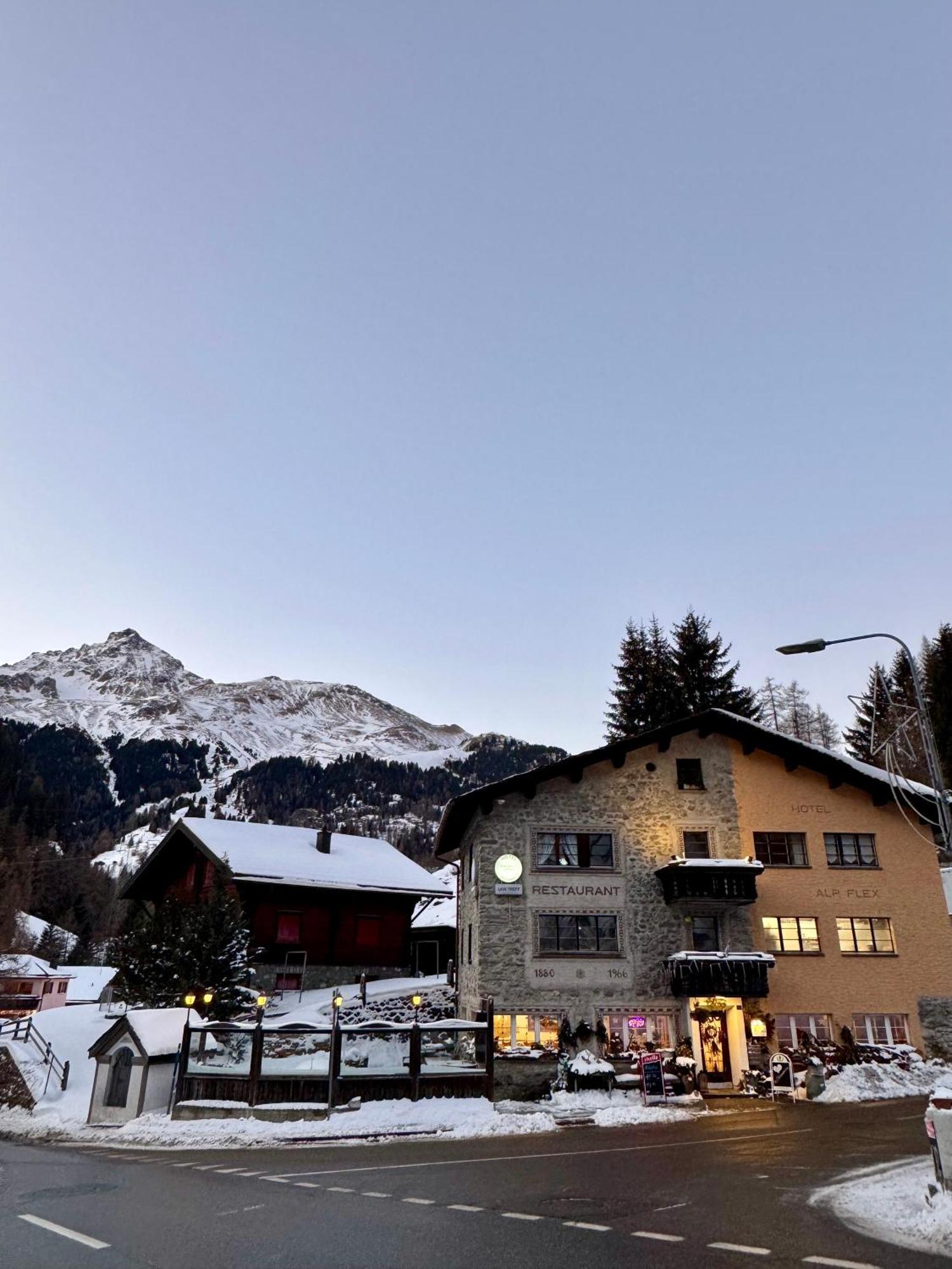 Hotel Restaurant Edelweiss Muhlen Exterior photo